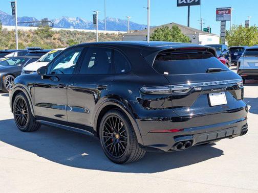 2023 Porsche Cayenne GTS