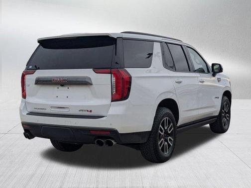 2022 GMC Yukon 4WD AT4