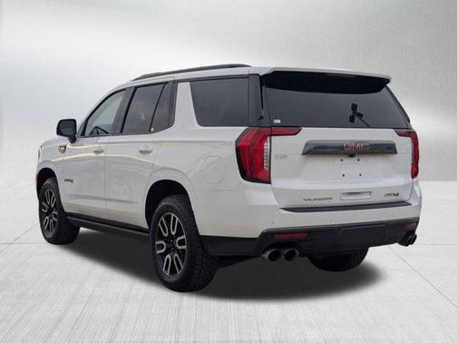2022 GMC Yukon 4WD AT4