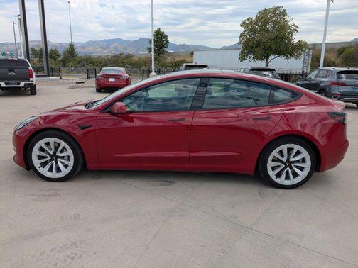 2022 Tesla Model 3 Standard Range
