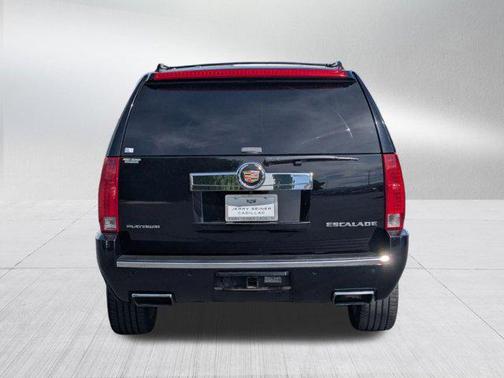 2013 Cadillac Escalade Platinum Edition
