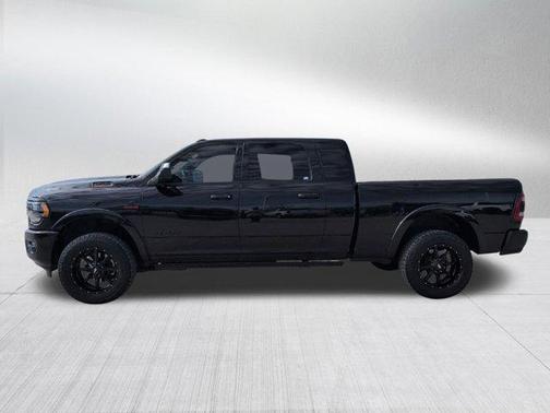 2022 RAM 3500 Limited Mega Cab 4x4 6'4' Box