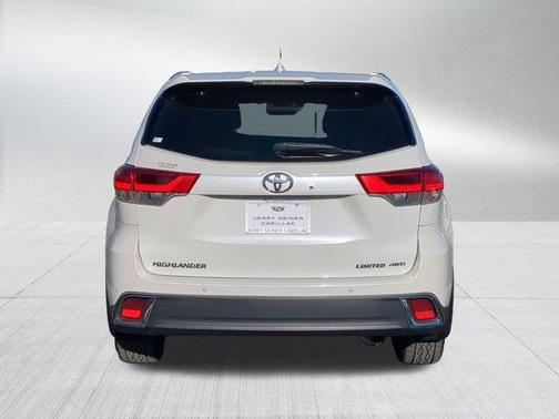 2018 Toyota Highlander Limited