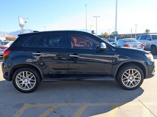 2017 Mitsubishi Outlander Sport 2.0 LE