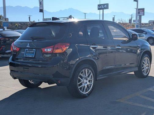 2017 Mitsubishi Outlander Sport 2.0 LE