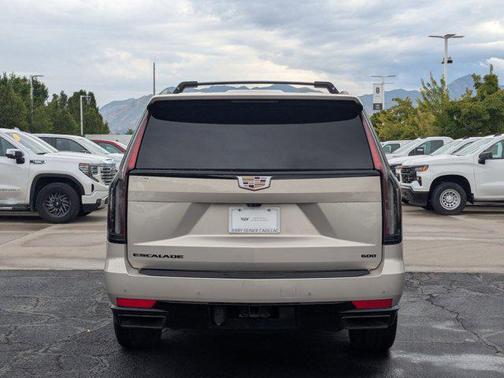 2023 Cadillac Escalade ESV Premium Luxury Platinum