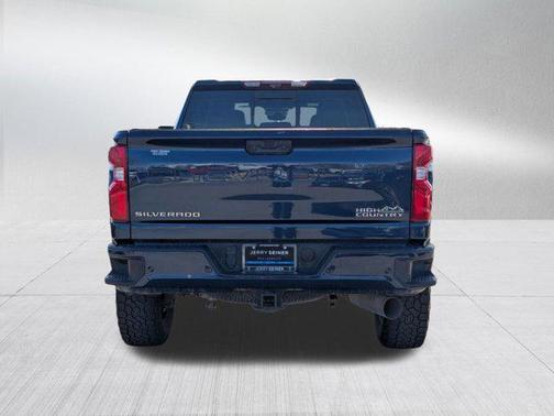 2022 Chevrolet Silverado 2500 High Country