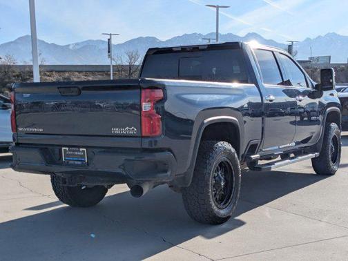 2022 Chevrolet Silverado 2500 High Country