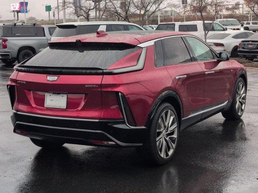 2025 Cadillac LYRIQ Luxury