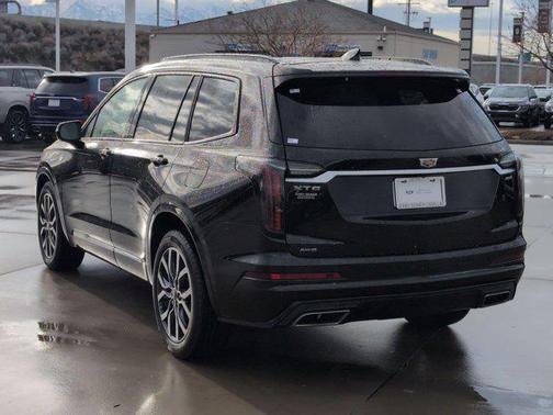 2023 Cadillac XT6 Sport AWD