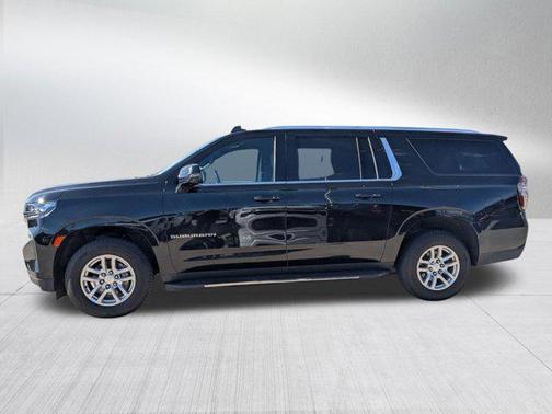 2022 Chevrolet Suburban LT