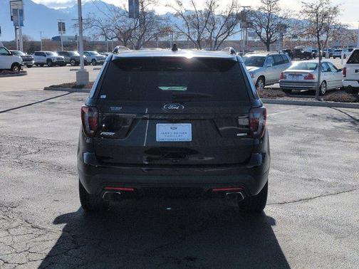 2017 Ford Explorer sport