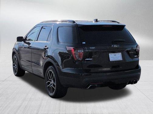 2017 Ford Explorer sport