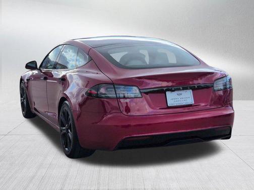 2023 Tesla Model S Standard Range