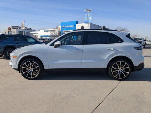 2023 Porsche Cayenne Cayenne