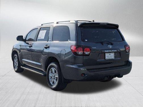2019 Toyota Sequoia SR5