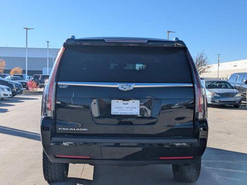 2018 Cadillac Escalade Premium Luxury