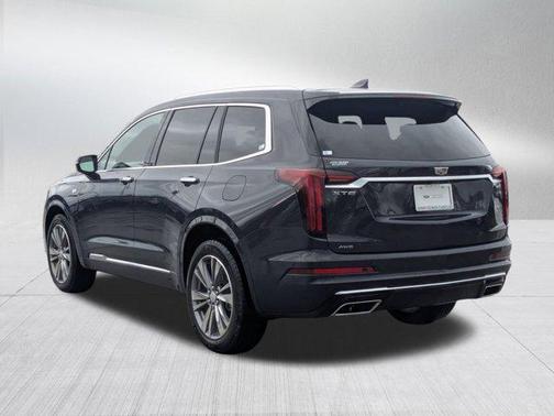 2025 Cadillac XT6 Premium Luxury AWD