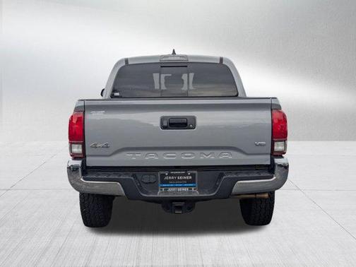 2020 Toyota Tacoma SR5