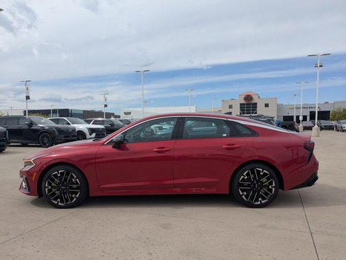 2025 Kia K5 GT