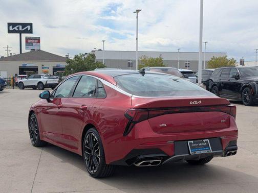2025 Kia K5 GT