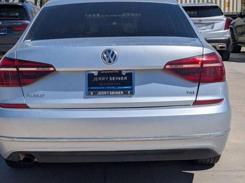2018 Volkswagen Passat 2.0T S