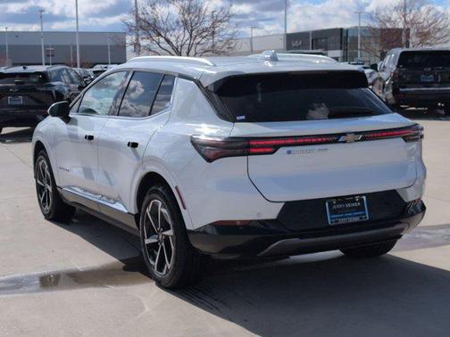 2024 Chevrolet Equinox EV 2LT