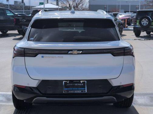 2024 Chevrolet Equinox EV 2LT