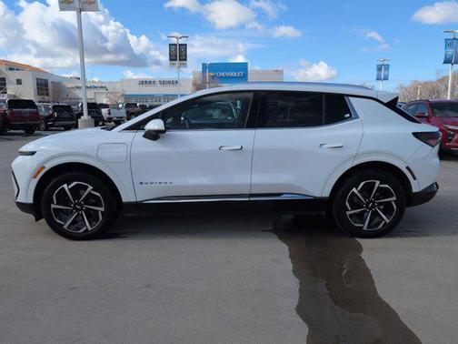 2024 Chevrolet Equinox EV 2LT