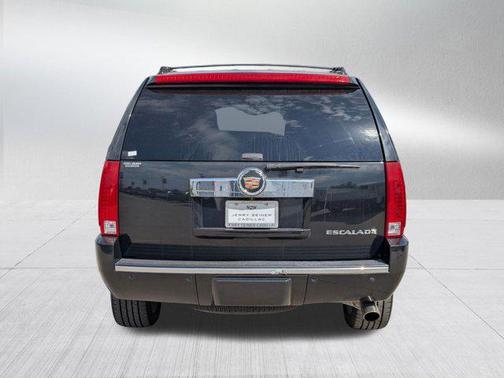 2013 Cadillac Escalade Luxury