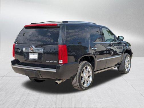 2013 Cadillac Escalade Luxury