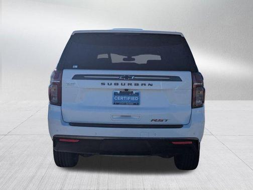 2022 Chevrolet Suburban RST