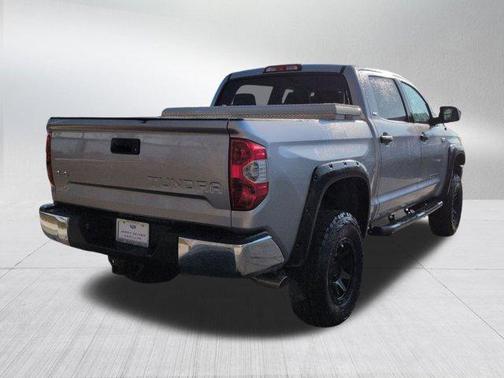 2014 Toyota Tundra SR5