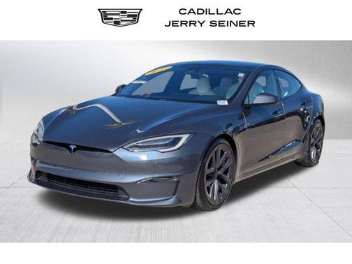 2022 Tesla Model S Base