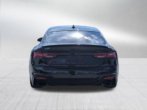 2022 Audi RS 5 2.9T