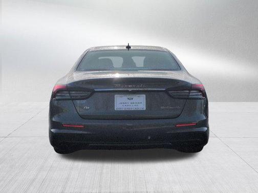 2022 Maserati Quattroporte Modena Q4