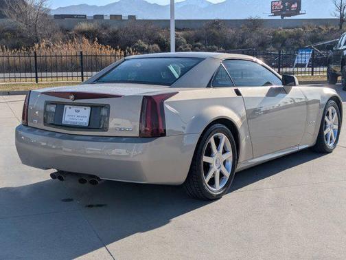 2007 Cadillac XLR Base