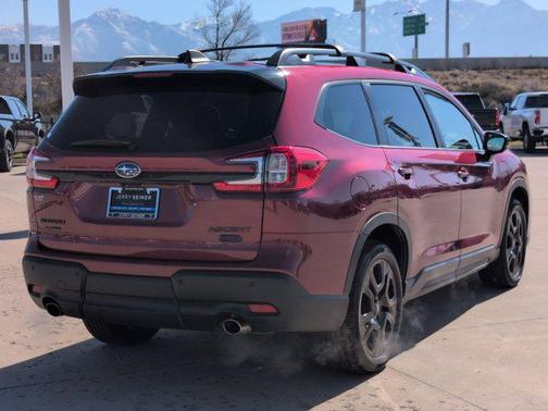 2025 Subaru Ascent Onyx Edition Touring 7-Passenger