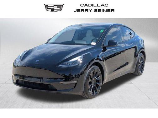 2023 Tesla Model Y Long Range Dual Motor All-Wheel Drive