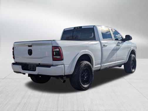 2022 RAM 3500 Limited Crew Cab 4x4 6'4' Box