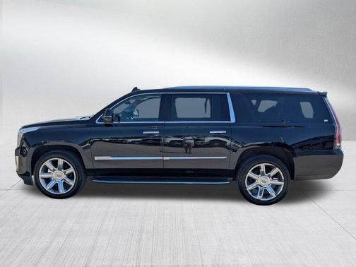 2017 Cadillac Escalade ESV Luxury