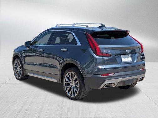 2021 Cadillac XT4 Premium Luxury
