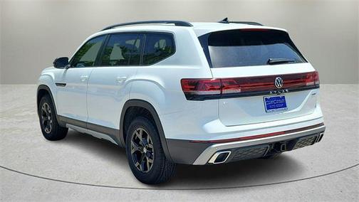 2025 Volkswagen Atlas 2.0T SE