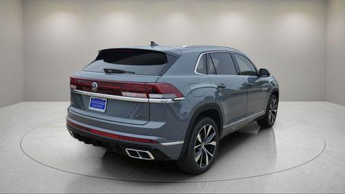 2026 Volkswagen Atlas Cross Sport 2.0T SEL Premium