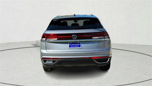 2026 Volkswagen Atlas Cross Sport 2.0T SE