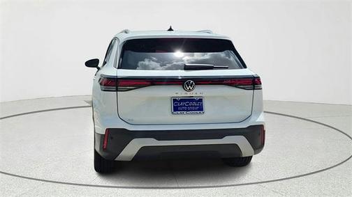 2025 Volkswagen Tiguan 2.0T SE