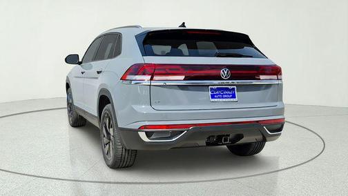 Pure Gray 2026 Volkswagen Atlas Cross Sport 2.0T SE w/Technology