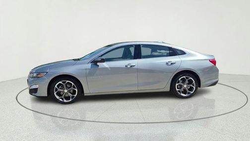 Sterling Gray Metallic 2023 Chevrolet Malibu FWD 1LT