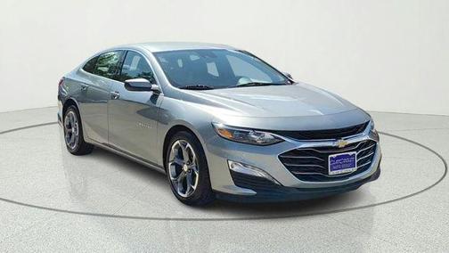Sterling Gray Metallic 2023 Chevrolet Malibu FWD 1LT