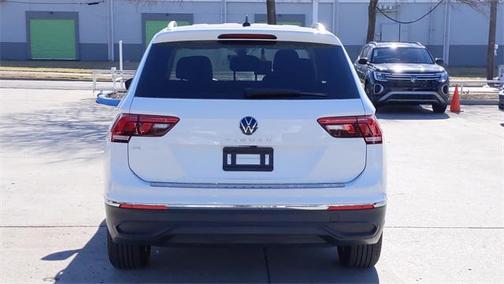 2024 Volkswagen Tiguan 2.0T SE